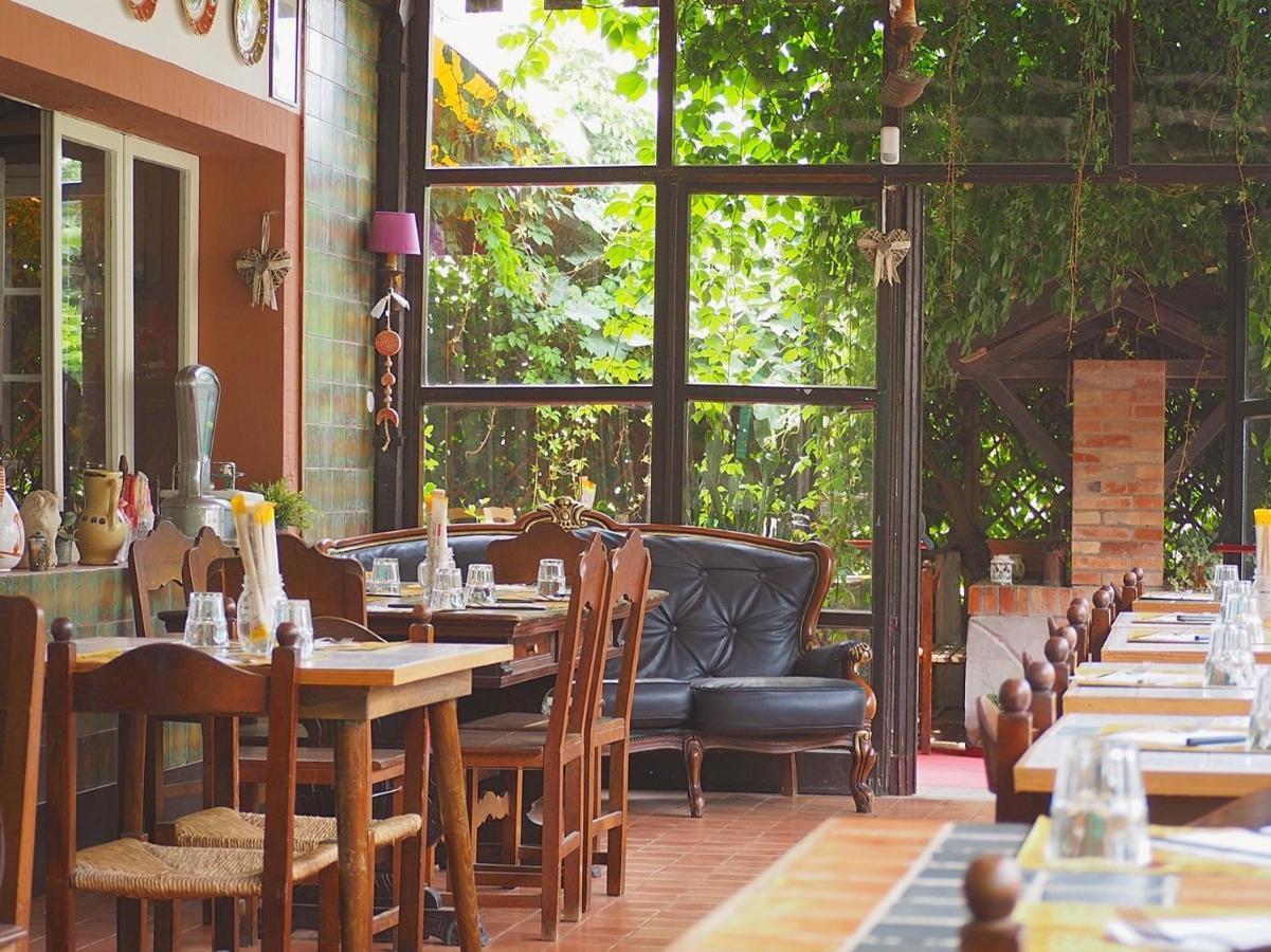 La Villa แชร์เวีย ภายนอก รูปภาพ